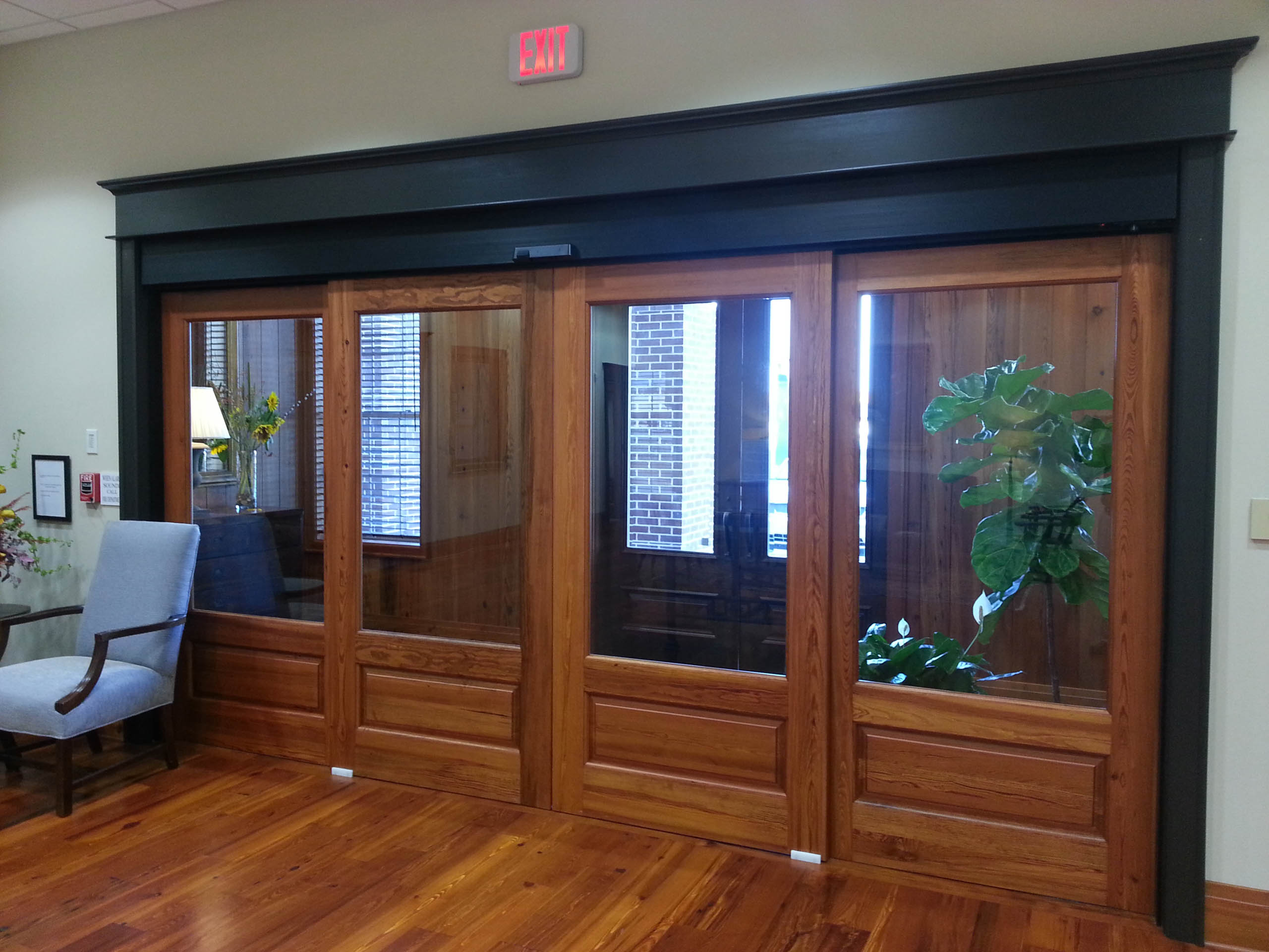 DuraGlide® 2000/3000 Utility Package Utility Automatic Sliding Door